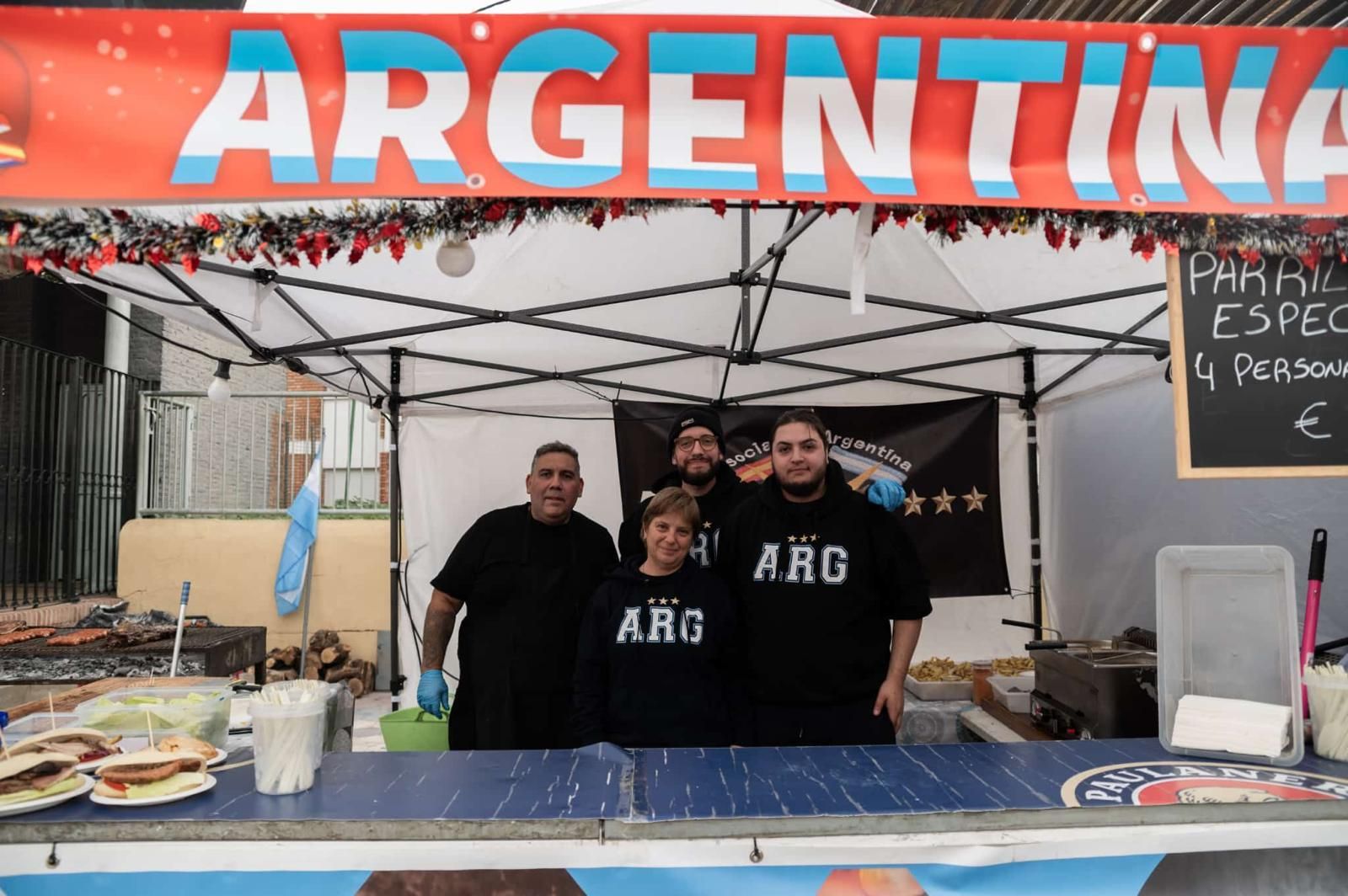 Benalmádena&#039;s international festival - in pictures